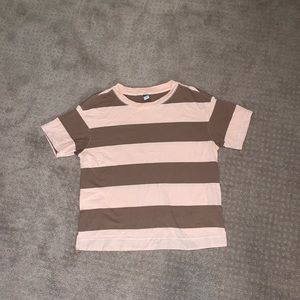 Old navy stripped t shirt